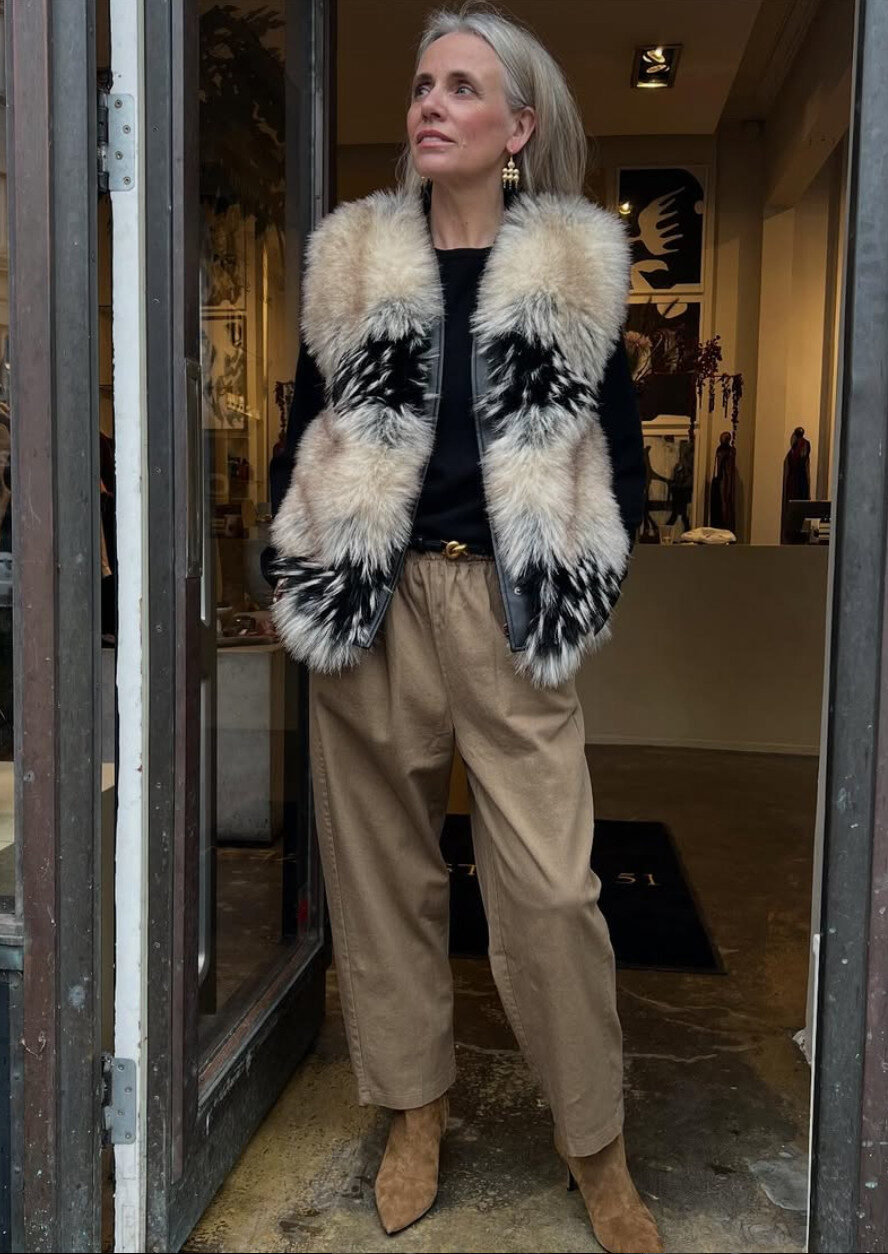 Gitte Lund Store51, Ejer